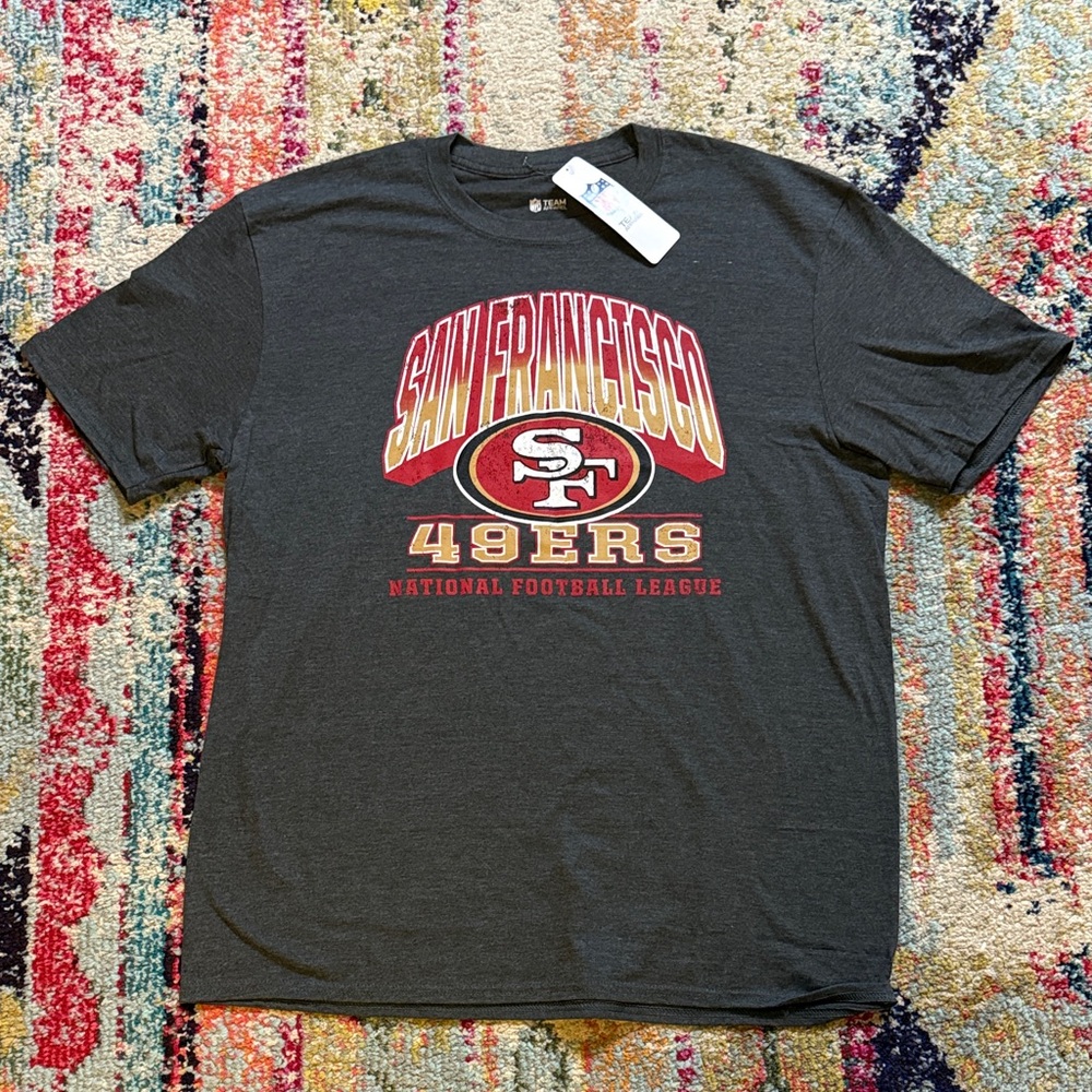 NWT • NFL • San Francisco 49ers Tee
